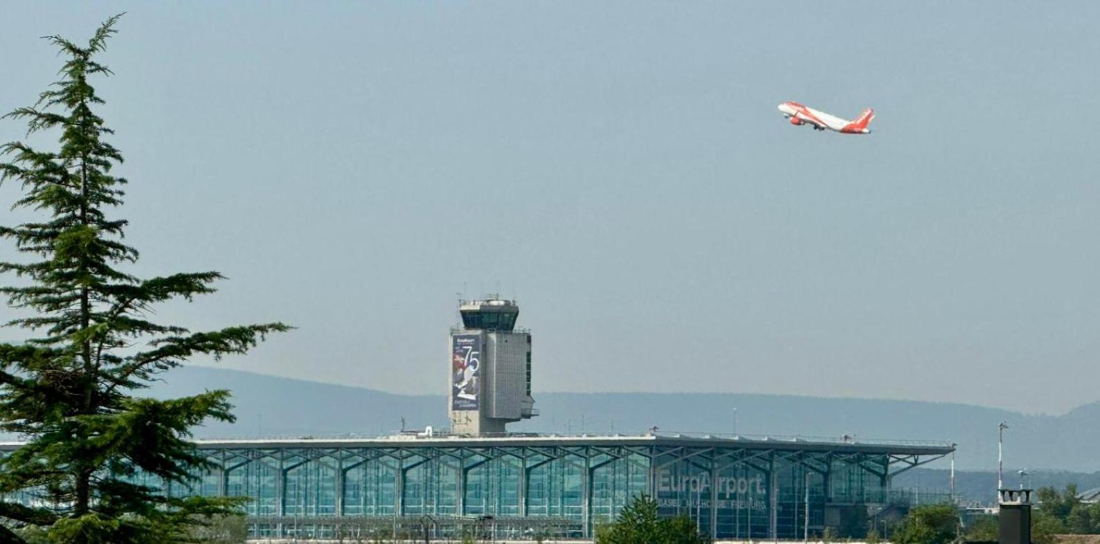Homely Basel Airport Saint-Louis  Extérieur photo